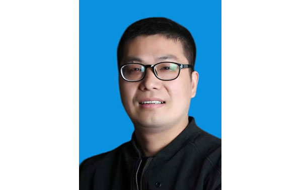 杨乾