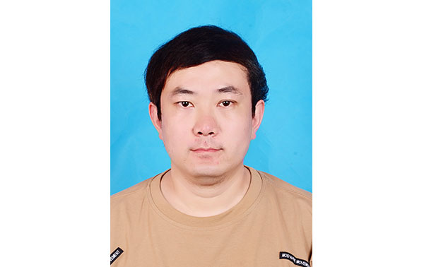 魏文杰