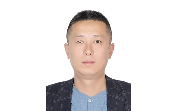 张雪丰